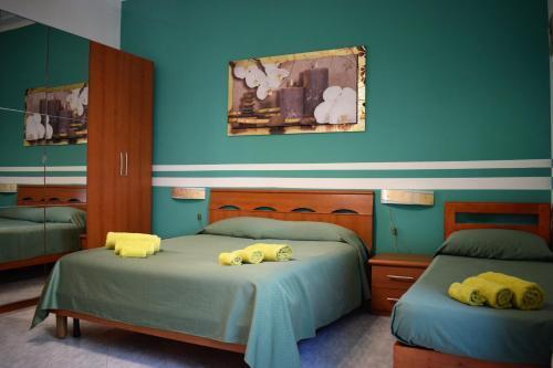 I Petali Guest House Room Type - Triple Room with Private External Bathroom