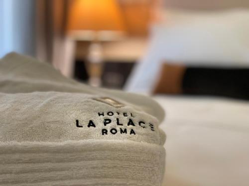 Hotel La Place Room Type - Superior Double Room with City View