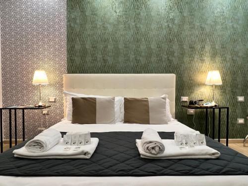 VATICAN LUXURY SUITE Room Type - Double Room with Private Bathroom VATICAN LUXURY SUITE Room Type - Double Room with Private Bathroom