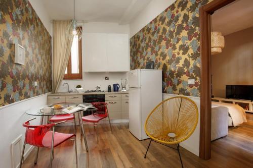 The right place 4U Grotte Apartment - Tap to explore photos