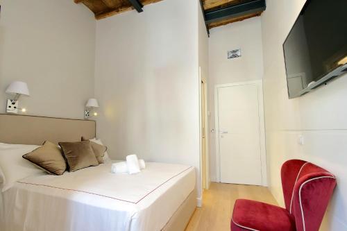 Monti Panisperna suites - Tap to explore photos