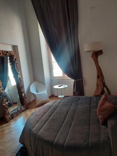 Apartment Rome 18 - Tap to explore photos