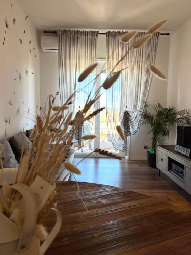 Eufonia Vinyl Friendly Apartment - Tap to explore photos