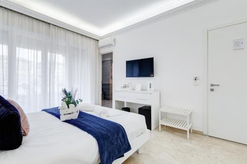 DIDAVI' Guest House Room Type - Deluxe Double Room with Balcony