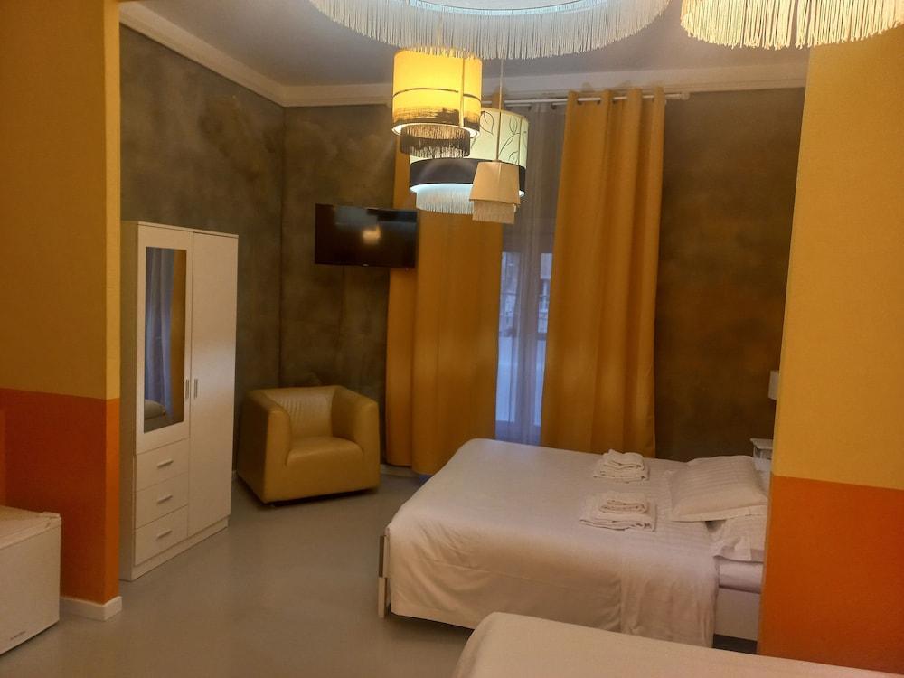 Stefano House Roma Room Type - Premium Quadruple Room Stefano House Roma Room Type - Premium Quadruple Room