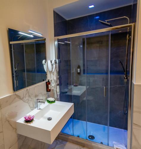 Home at Rome Vatican Suites Room Type - Small Double Room