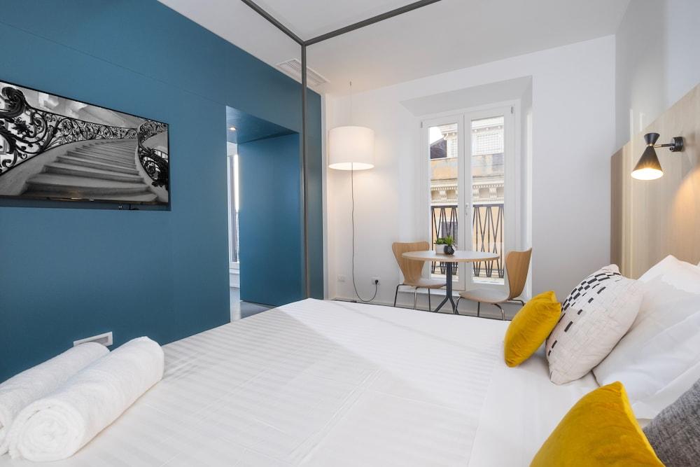 Camplus Hotel Roma Centro Room Type - Junior Room