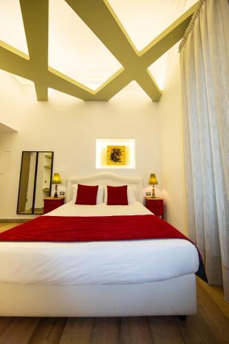 Corso Suite 107 Rooms Wellness & Spa - Tap to explore photos