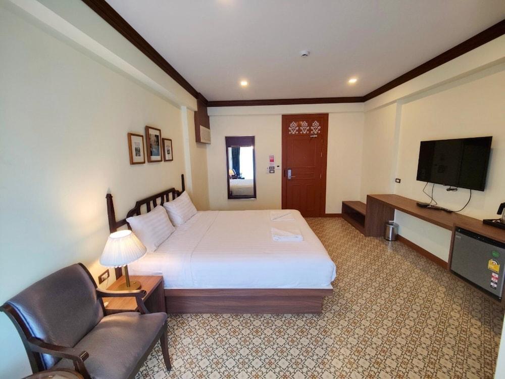 Baan Chao Khun Hotel Room Type - Deluxe Room, Garden View