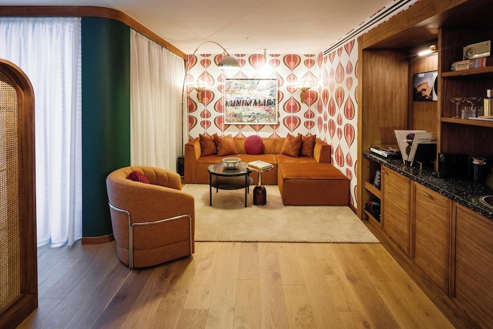 Ovolo Melbourne South Yarra, a Wyndham Hotel Room Type - Suite, 1 King Bed (Rock Star)
