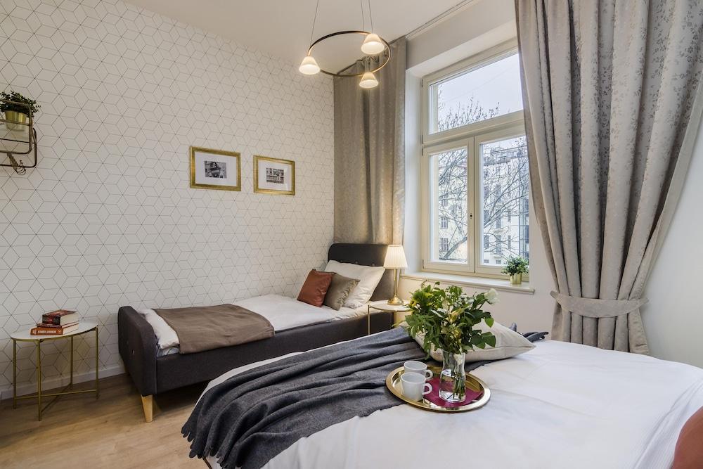 Royal APTs Prague by Michal&Friends Room Type - Comfort Apartment, 2 Bedrooms (Slezska 53)