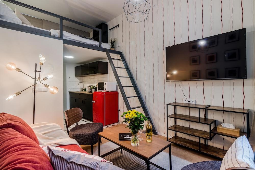 Royal APTs Prague by Michal&Friends Room Type - Studio (Apartment, Slezska 22)
