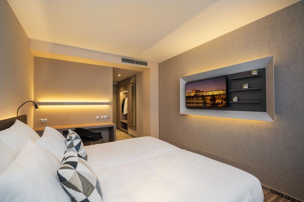 Hotel CUBE Prague Room Type - Superior Room