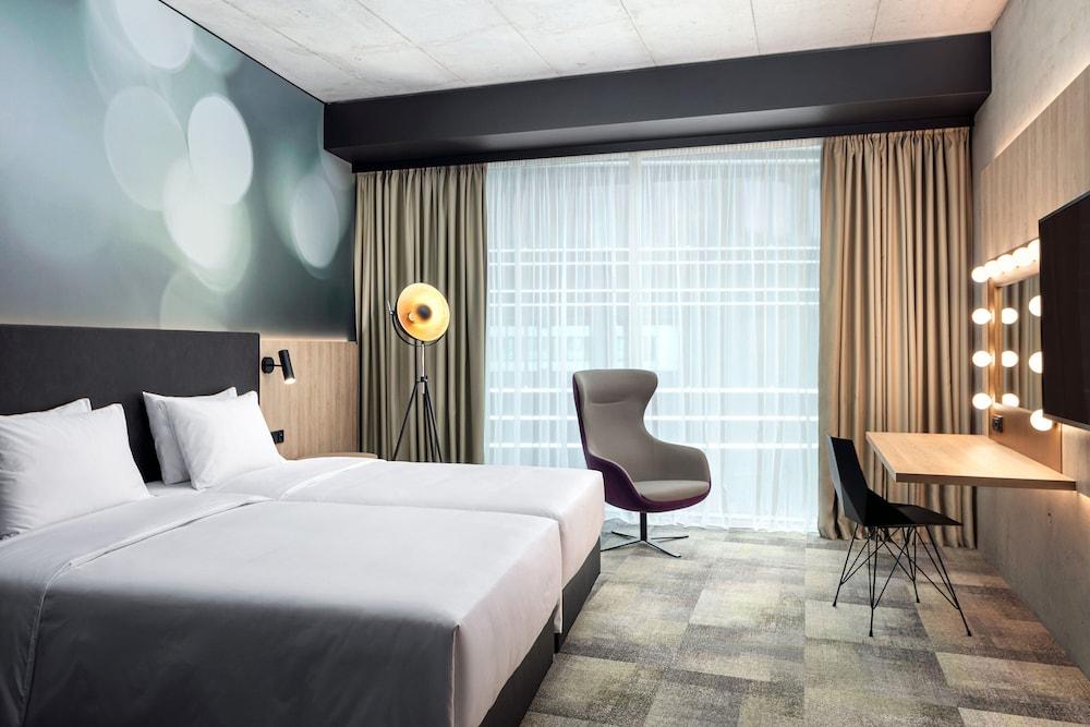 STAGES HOTEL Prague, a Tribute Portfolio Hotel Room Type - Comfort Room, 2 Twin Beds