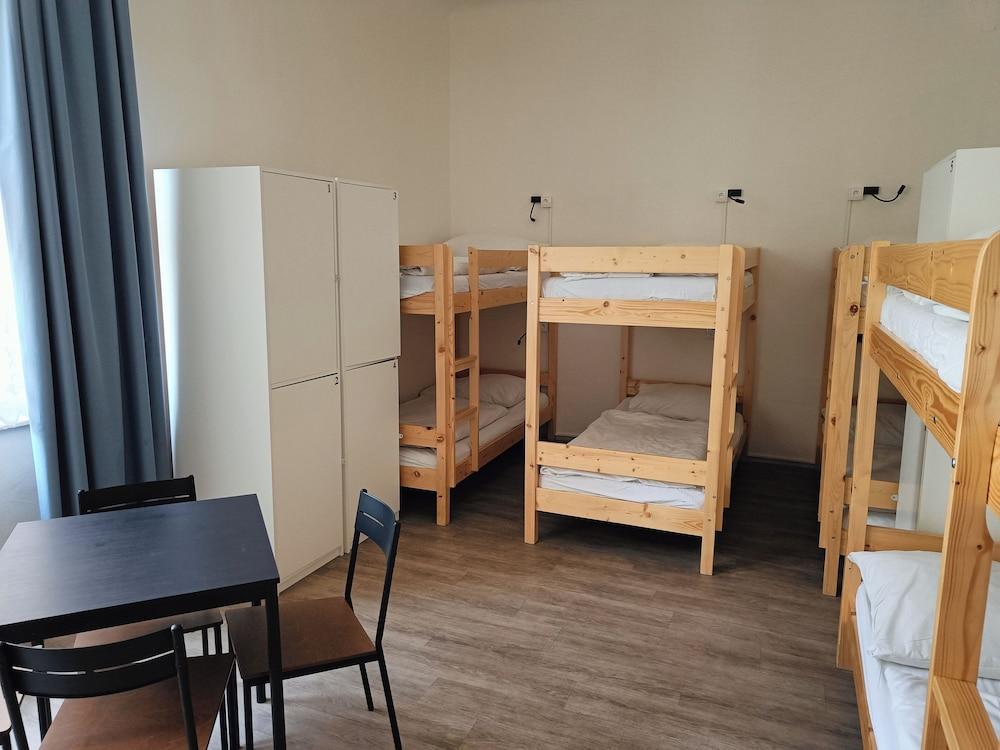 A Plus Hostel - Centrum Room Type - Basic Shared Dormitory, Women only (10-Bed, Bathroom/Kitchen shared)