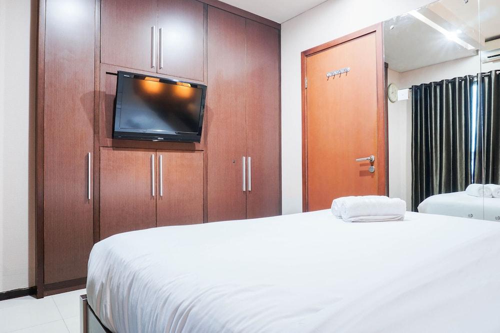 Nice and Private 1BR Apartment at Thamrin Residence - Tap to explore photos