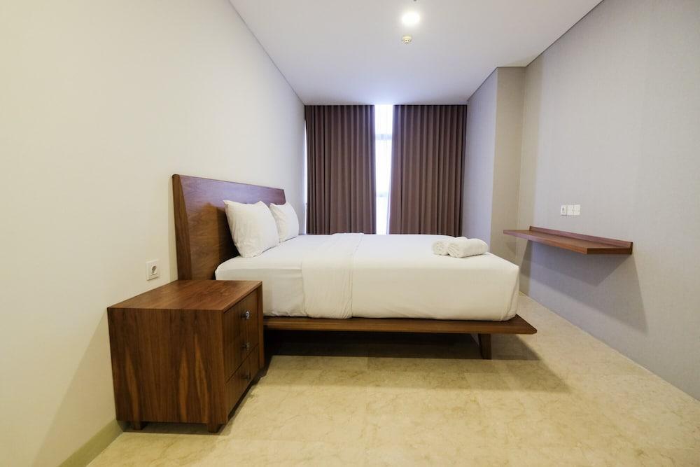 Best Choice Modern 2BR L'Avenue Apartment