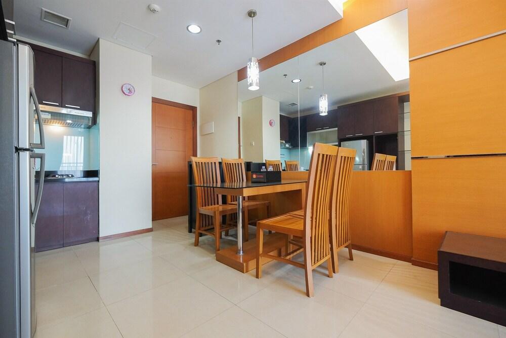 Strategic 2BR Apartment @ Thamrin Residence - Tap to explore photos