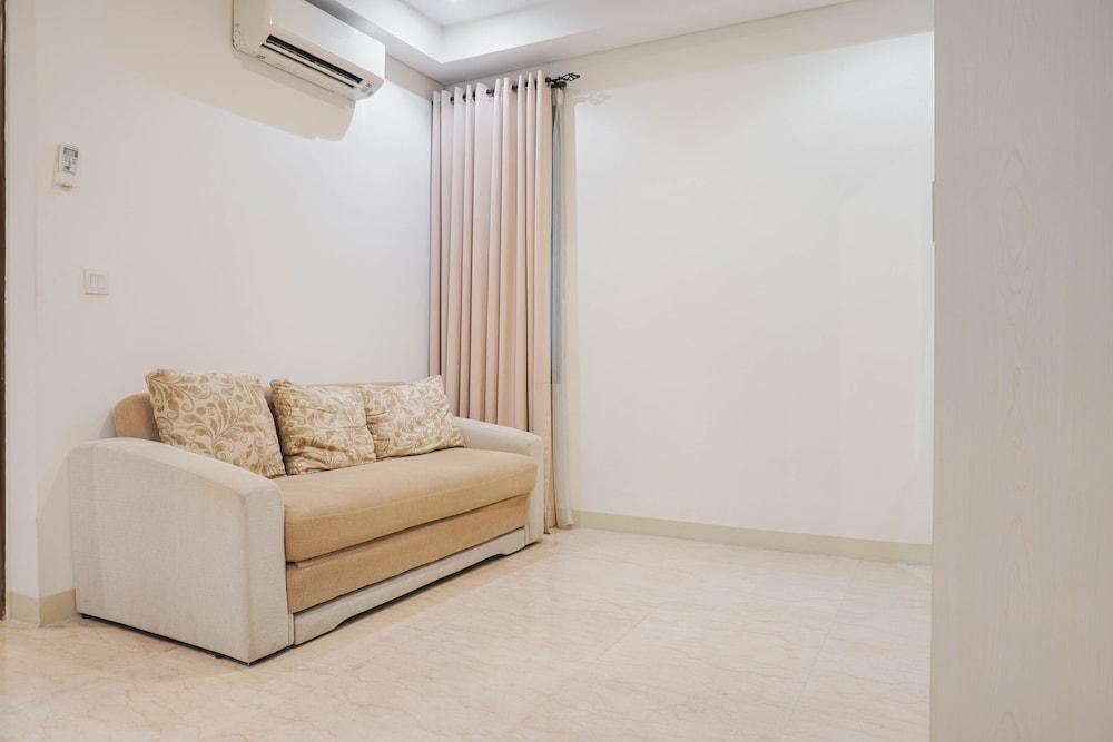 Fancy And Spacious 1Br Apartment At L'Avenue Pancoran - Tap to explore photos