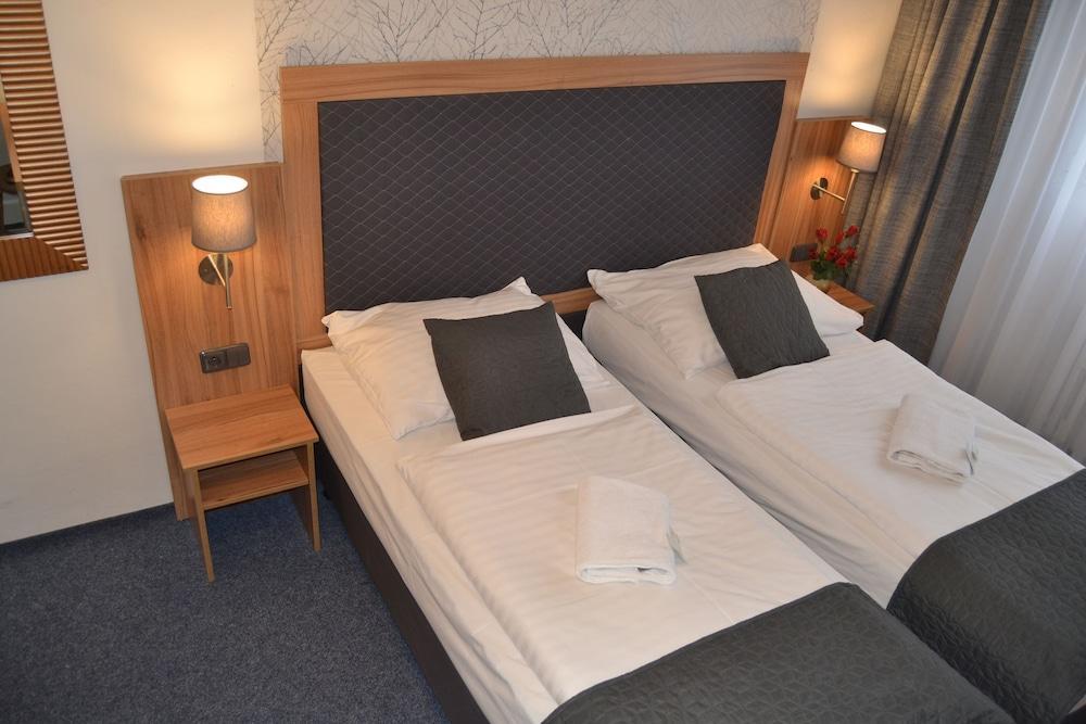 Hotel Bohemians Room Type - Double or Twin Room, River View