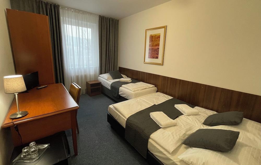 Hotel Bohemians Room Type - Triple Room, River View Hotel Bohemians Room Type - Triple Room, River View