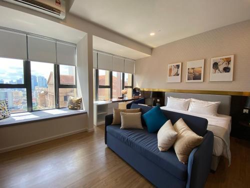 Ceylonz Lifestyle Suites - Tap to explore photos
