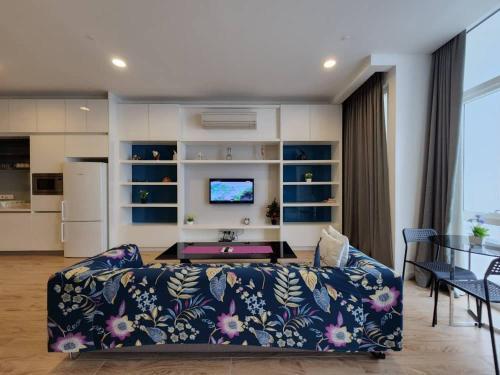 Platinum Suites KLCC By Hive KL - Tap to explore photos