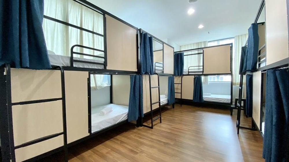 Amethyst KLCC Room Type - Single Bed in 10-Bed Dormitory Room