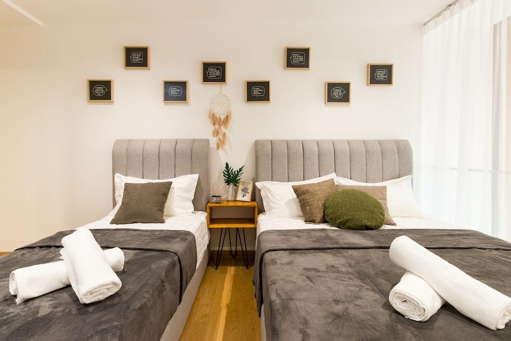 EkoCheras Luxury Suite - Tap to explore photos