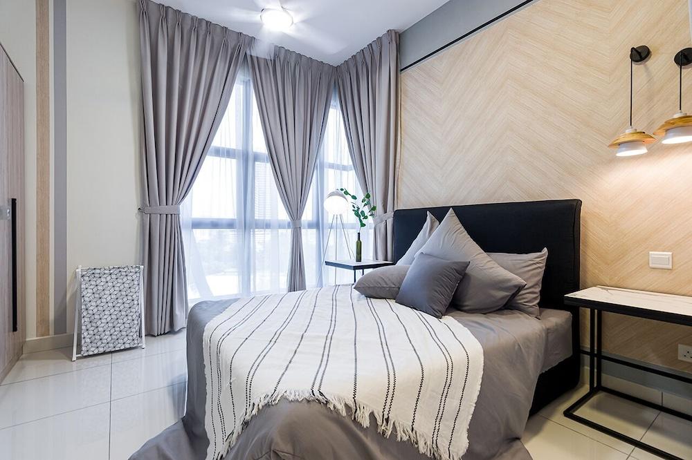 Arte Mont Kiara Managed by Airhost Room Type - 1 Bedroom Apartment