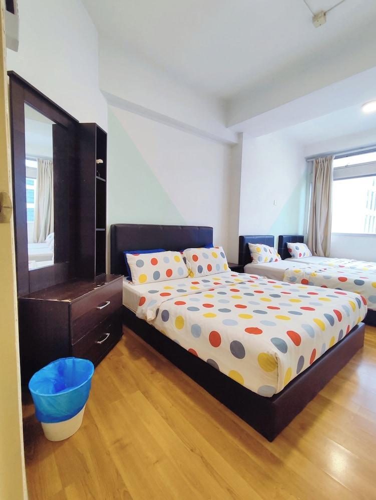 Pavilion Fahrenheit 88 - AJ home Room Type - 3 Bedrooms (Classic)