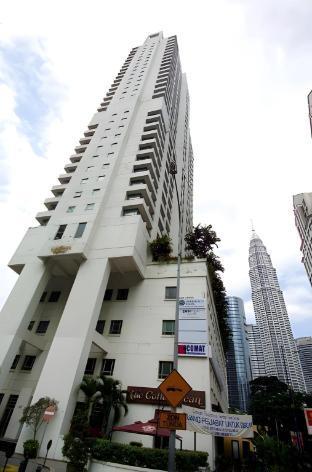 Crown Regency Serviced Suites