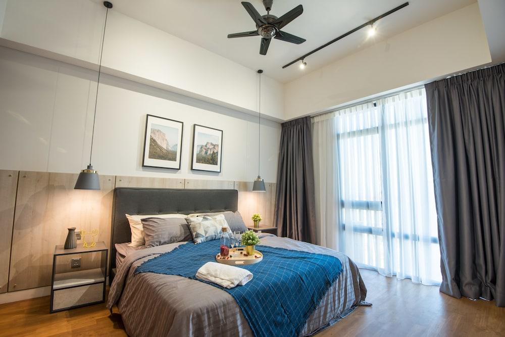 Anggun Residences Serviced Suites - Tap to explore photos