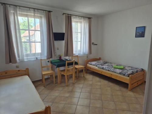 Pension Camp Prager Room Type - Twin Room