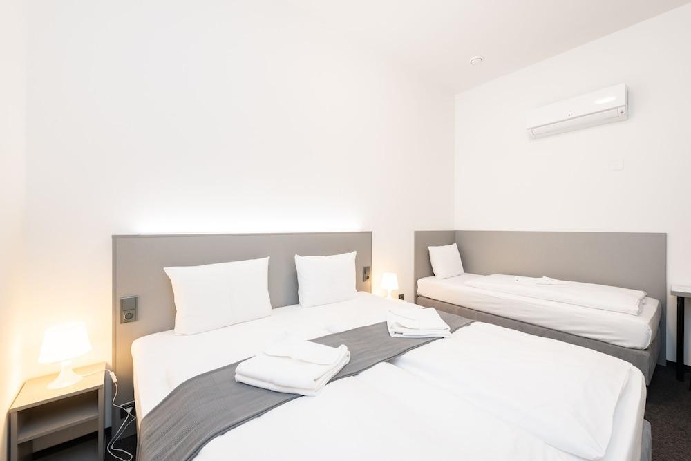 Narodni Stay Room Type - Triple Room (No window) Narodni Stay Room Type - Triple Room (No window)