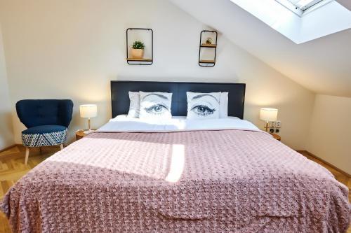 Royal Route Residence Lesser Town Room Type - One-Bedroom Apartment
