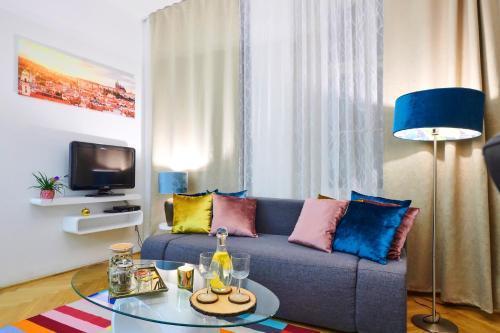 Royal Route Residence Room Type - One-Bedroom Apartment Royal Route Residence Room Type - One-Bedroom Apartment