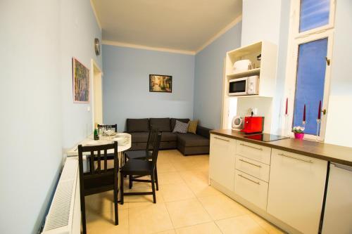 Labyrinth apartments by Ruterra Room Type - One-Bedroom Apartment