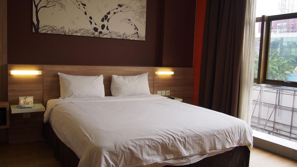 G7 Hotel Room Type - Superior Room