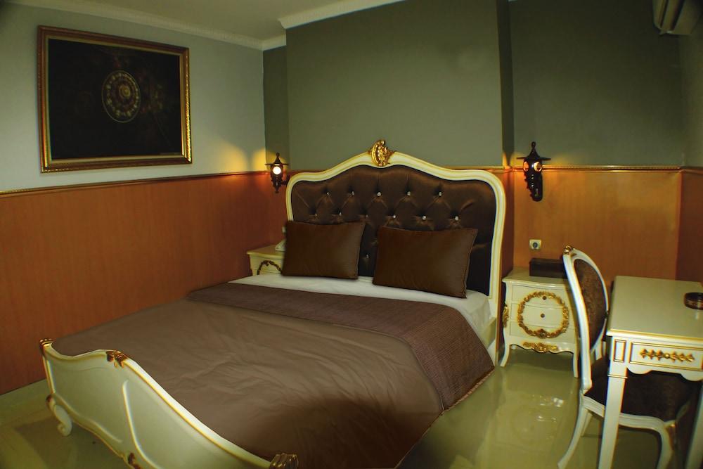 Grand Batik Inn Room Type - Standard Room, 1 Bedroom