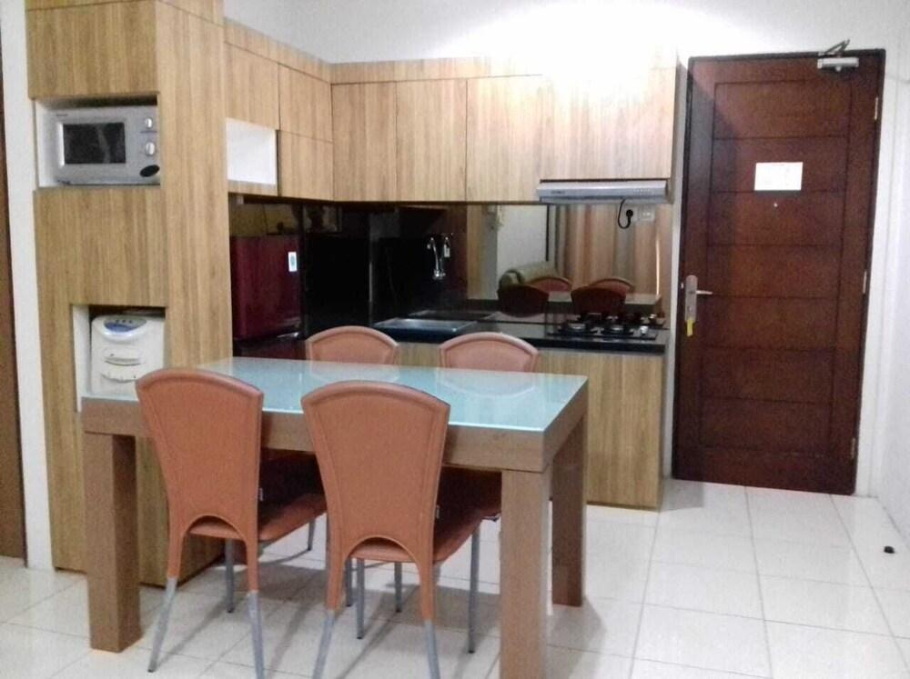 Apartemen Casablanca Mansion - Tap to explore photos