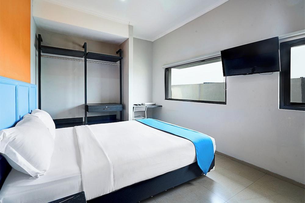 Bale Resident Room Type - Basic Double Room