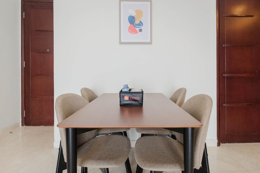 Spacious 2BR @ The Empyreal Condominium Epicentrum Apartment - Tap to explore photos