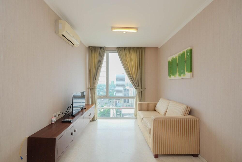 Nice and Homey 2BR Apartment at FX Residence - Tap to explore photos