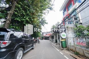 Eascot Hotel Mitra RedDoorz - Tap to explore photos