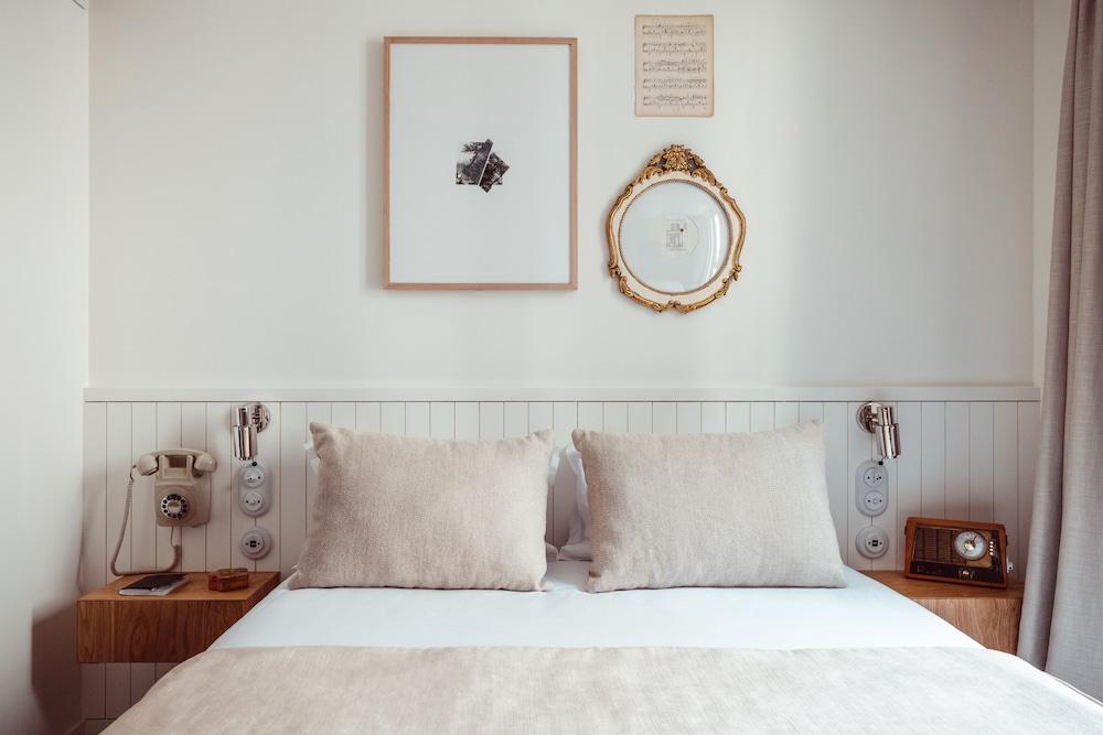 Hôtel Monsieur Aristide Room Type - Chambre Double Supérieure avec terrasse Hôtel Monsieur Aristide Room Type - Chambre Double Supérieure avec terrasse