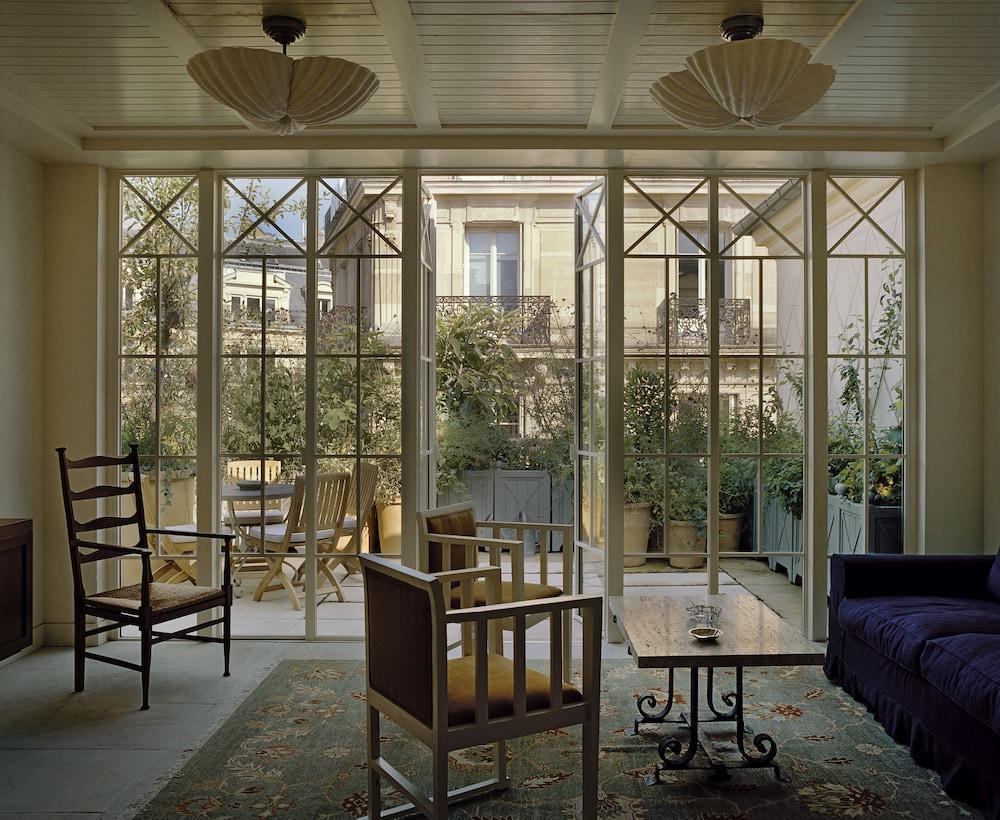 Hôtel Château Voltaire Room Type - Suite, Terrace