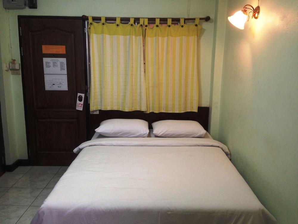 Amarin Inn Room Type - Economy Double Room