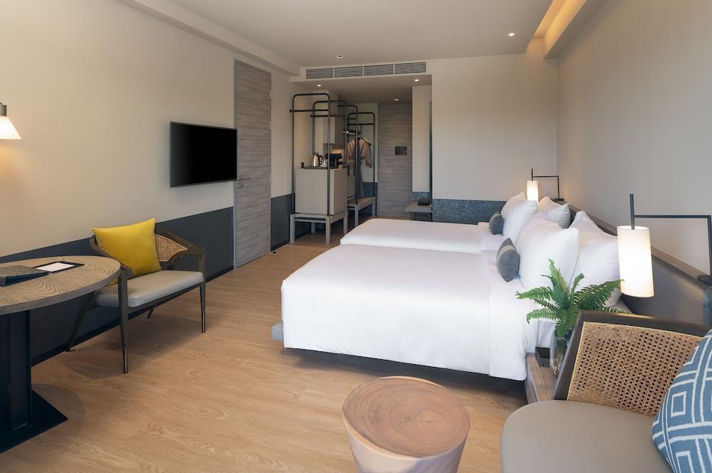 Cross Pattaya Pratamnak Room Type - Urban room
