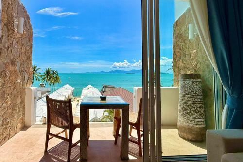 So KohKoon Beach Resort Room Type - Suite with Balcony